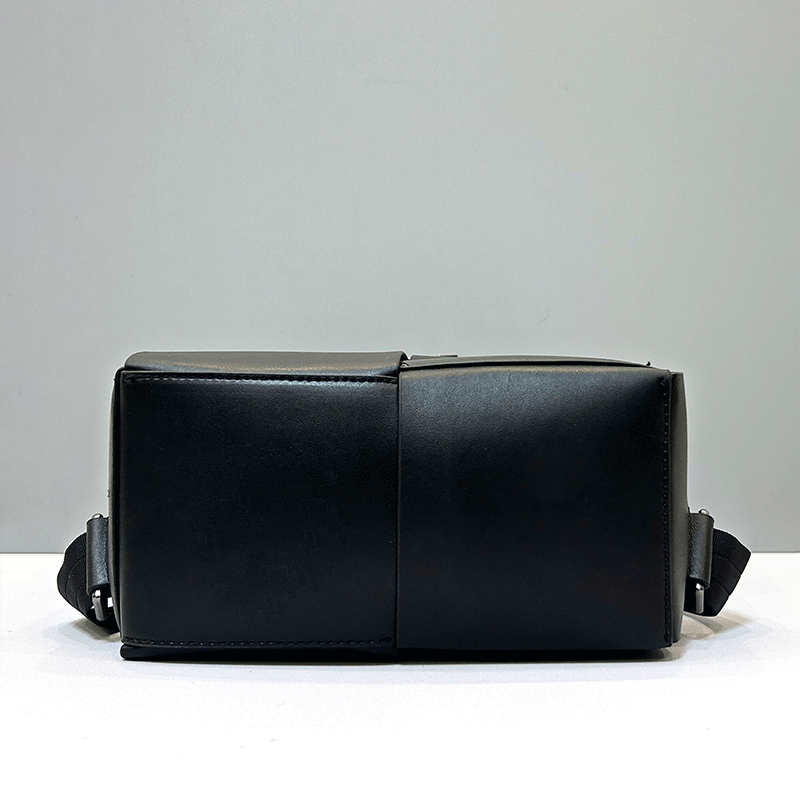 Şık, Geniş Hacimli, Deri Dokum - Leatherwork Bag incelemesi ve fiyatı